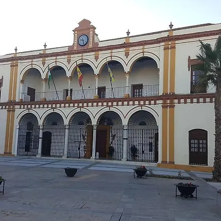 Piso Centrico En Moguer